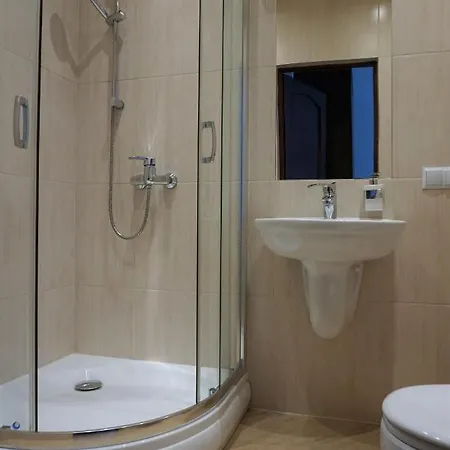 Dworek Góra I Kura Quarto em Acomodações Particulares *