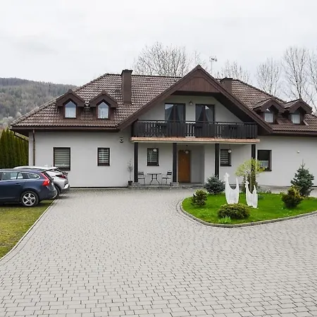 Homestay Dworek Gora I Kura *