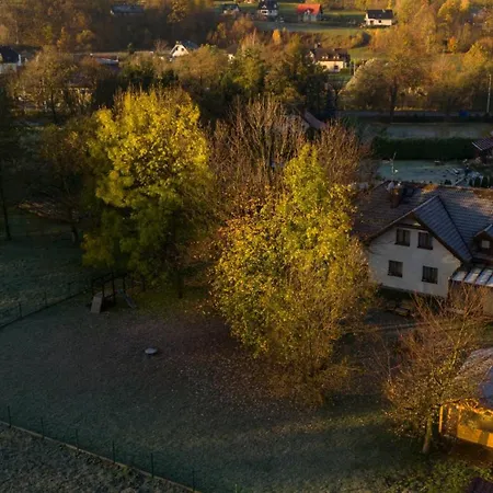 Dworek Góra I Kura Brenna