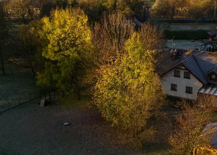 Dworek Gora I Kura Brenna